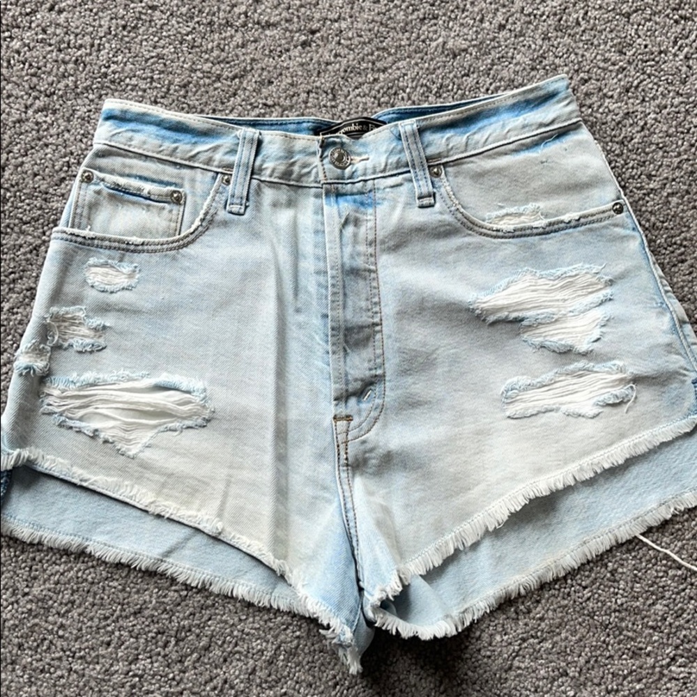 High rise Abercrombie shorts